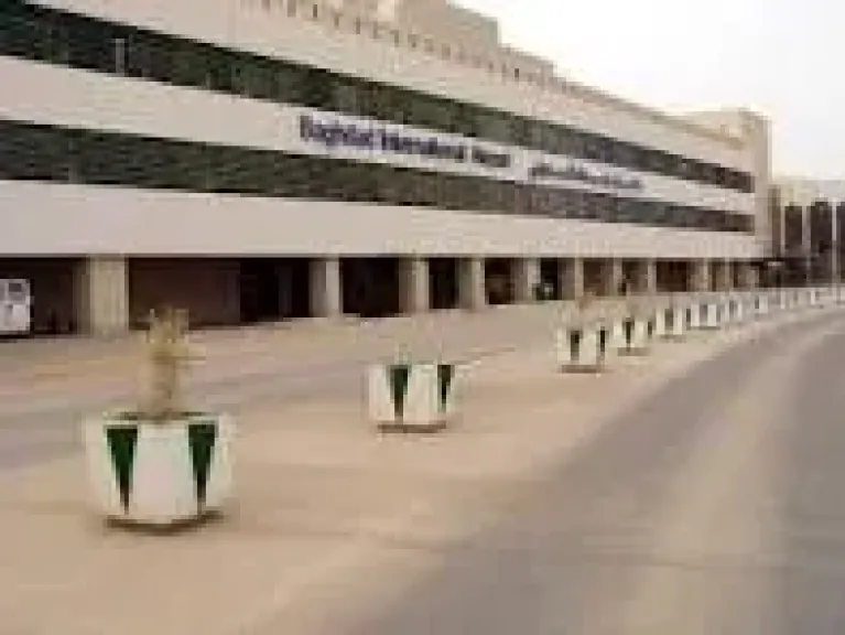هجوم على قاعدة عسكرية في مطار بغداد