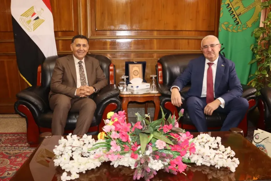 محافظ القليوبية يبحث مع سفير أذربيجان دعم الإستثمارات وتطوير التعاون الثقافي والتعليمي