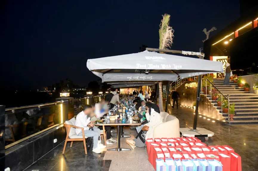 محافظ الدقهلية يشارك أبناء مصر من الأيتام حفل الإفطار : ” خَلّوا بالكم من بعض واليوم من أسعد أيام حياتي وأنتظره كل عام ”