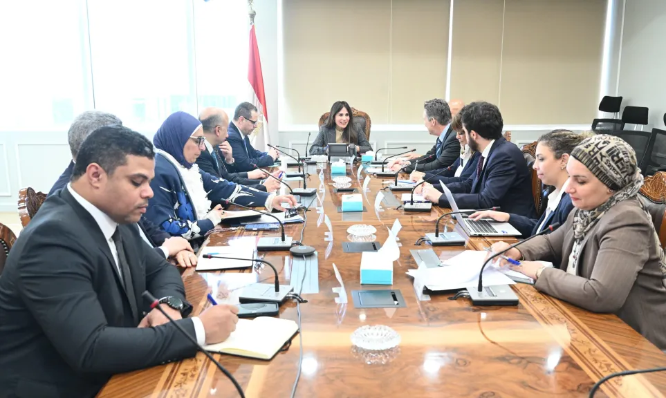 وزيرة الإسكان تبحث مع المدير الإقليمي لمنطقة جنوب وشرق المتوسط بالبنك الأوروبي لإعادة الإعمار والتنمية تعزيز أوجه التعاون المشترك