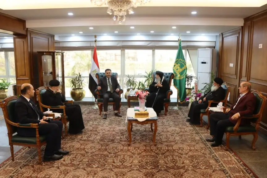 في لفتة وطنية.. أسقف مطرانية بنها يهنئ محافظ القليوبية بعيد الفطر