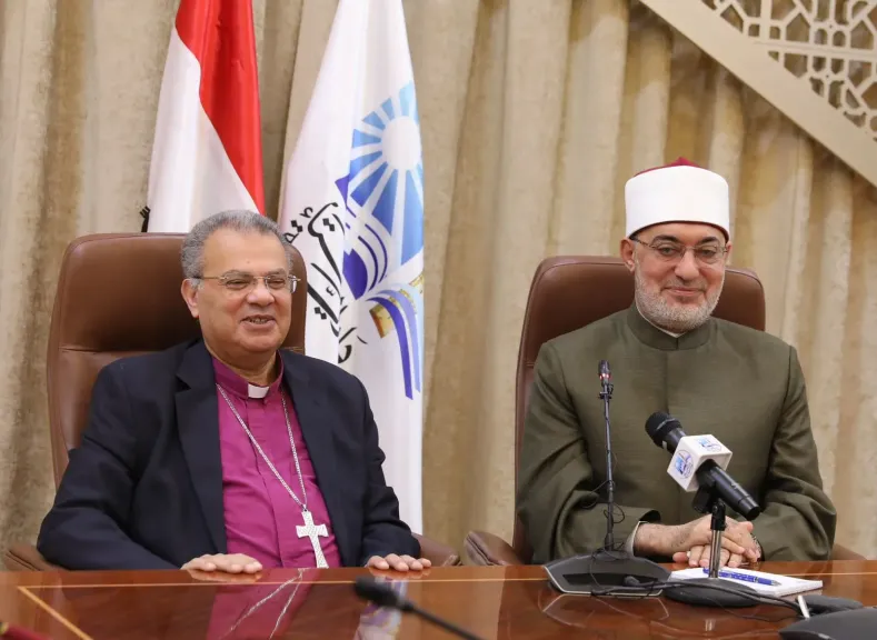 مفتي الجمهورية يستقبل رئيس الطائفة الإنجيلية والوفد المرافق له للتهنئة بعيد الفطر المبارك