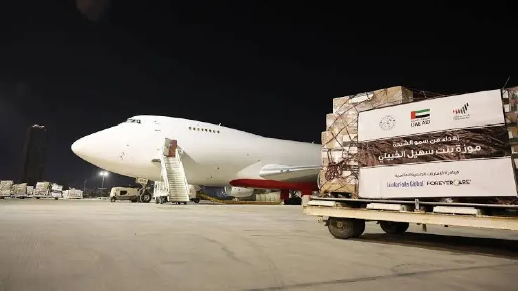 بدعم من وكالة الإمارات للمساعدات الدولية.. الإمارات ترسل شحنة أدوية عاجلة إلى قطاع غزة