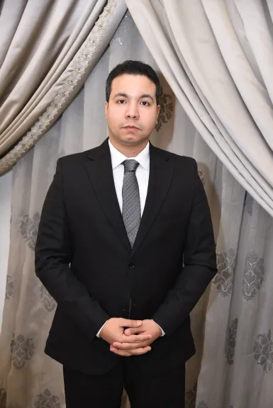 الصحفي”أحمد عادل” يهنئ الأمة الإسلامية بمناسبة عيد الفطر المبارك