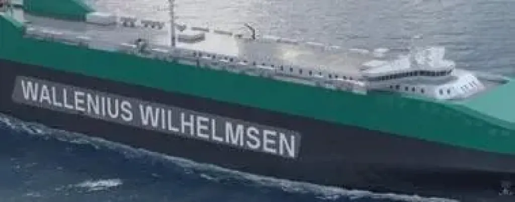 ميناء الإسكندرية يستقبل أحدث عبارات الرورو محملة بـ16 عربة قطار كهربائي