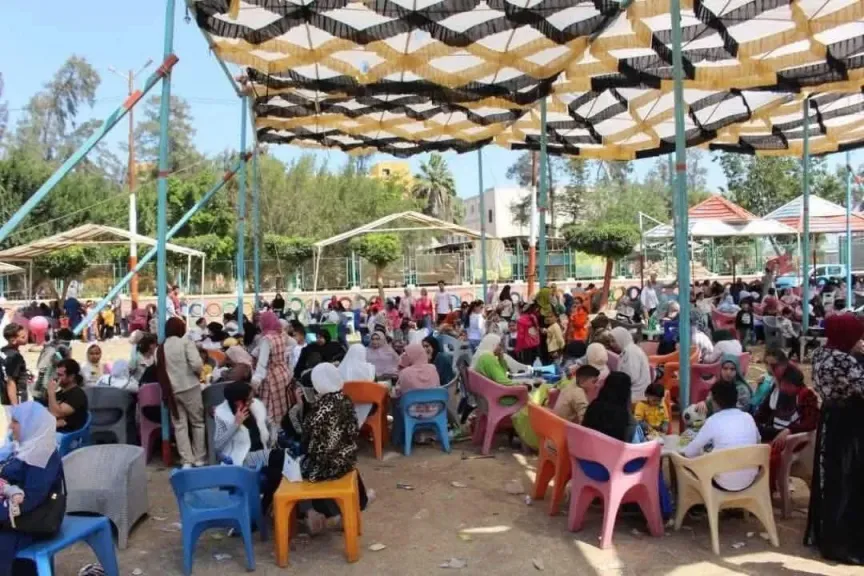 توافد آلاف الزوار على حدائق كفر الشيخ لقضاء إجازة عيد الفطر المبارك