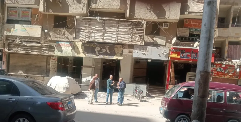 محافظ الجيزة يستبعد قيادات بحي الهرم ويُجازي المقصرين بعد رصد تراجع مستوى النظافة