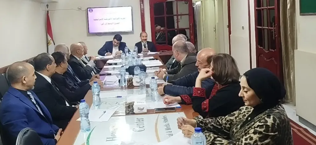 الحوار والصالون البحري يناقشنا...  تداعيات الحرب علي إيران ومستقبل الشرق الأوسط