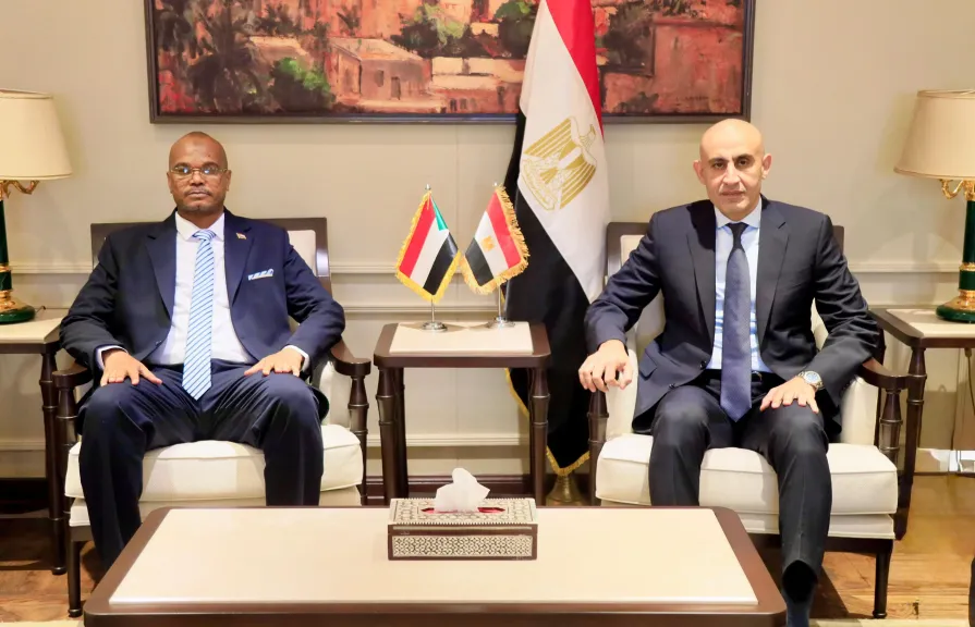 وزير التعليم يبحث مع نظيره السوداني تعزيز التعاون وتطوير المنظومة التعليمية