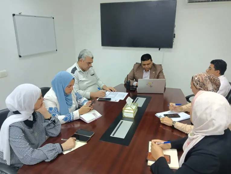 عبدالهادي يتابع أداء المنشآت الصحية بجنوب سيناء