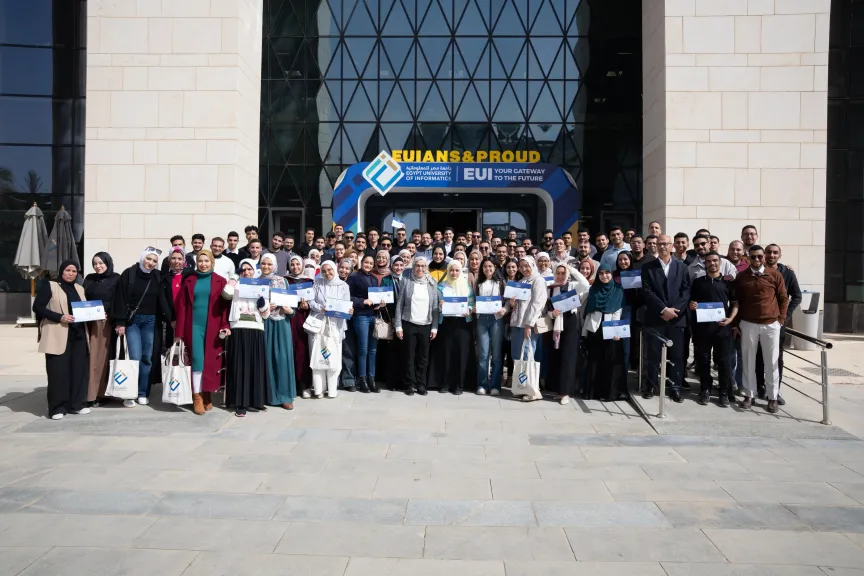 مصر للمعلوماتية: الانتهاء من تدريب 1500 شاب وفتاة بمبادرة رواد مصر الرقمية