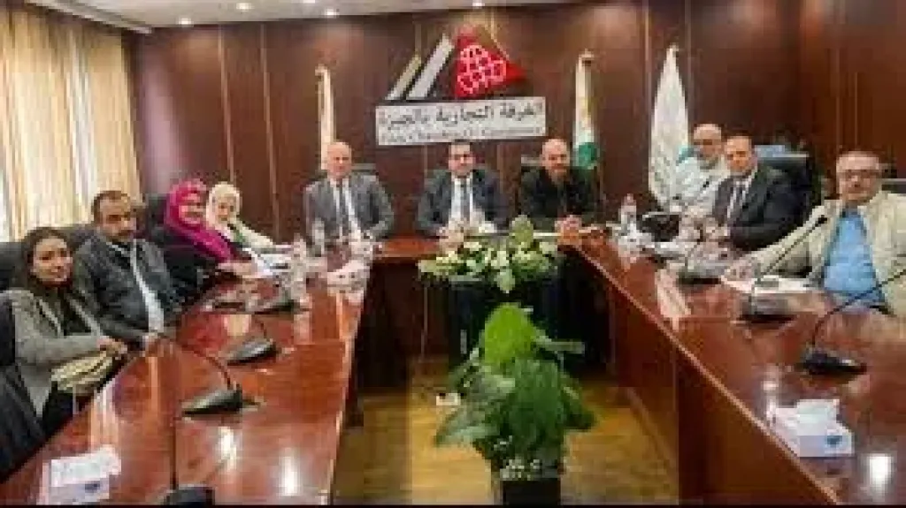 شعبة أصحاب الصيدليات بالجيزة تطالب بإعفاء المكملات الغذائية من القيمة المضافة