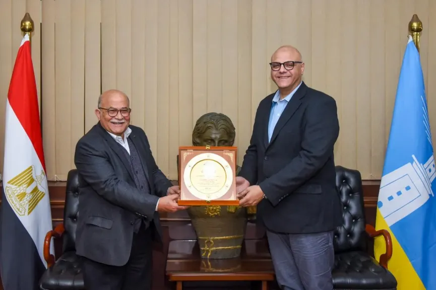 نقابة المهندسين تبحث مع  محافظ الاسكندرية سبل التعاون المشترك