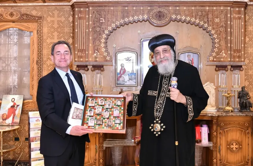 أشادوا بنشر قيم السلام في مصر.. البابا تواضروس يستقبل سفراء فرنسا وبيرو بالقاهرة