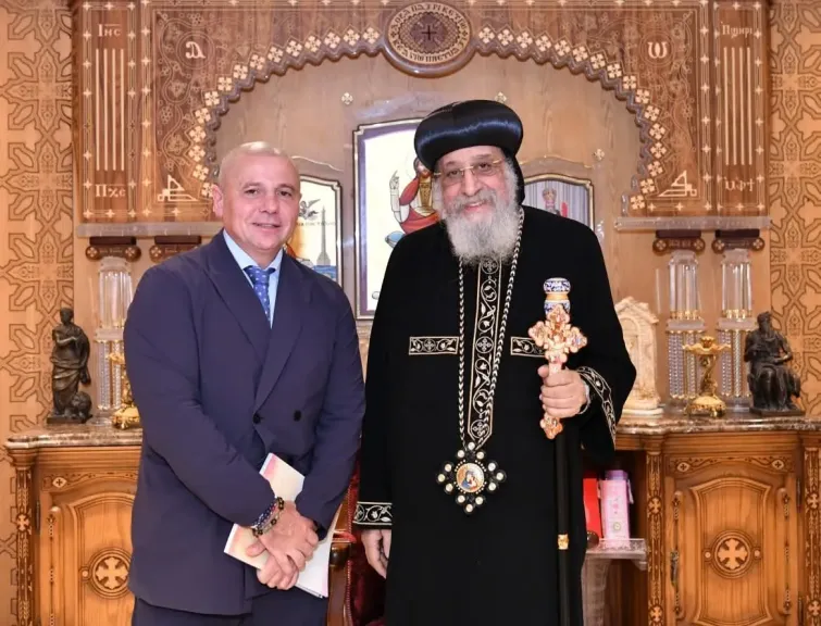 البابا تواضروس الثاني يستقبل سفراء إيطاليا والأرجنتين بالمقر البابوي في القاهرة