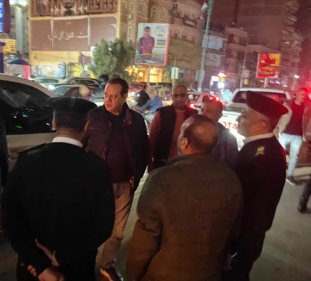 مدير أمن الفيوم يقود حملة مكبرة لتنفيذ قرار غلق المحال وترشيد استهلاك الكهرباء