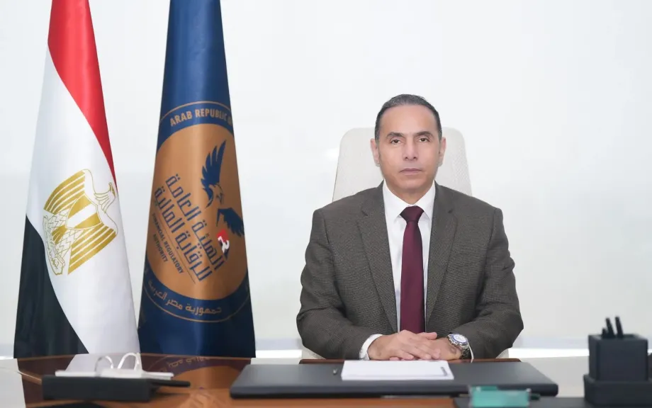 رئيس الرقابة المالية يعتمد قرارات لجنة التأسيس بمنح تراخيص لـ10 شركات في الأنشطة المالية غير المصرفية