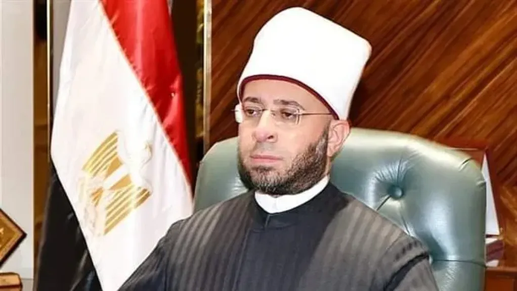 قرار عاجل من وزارة الأوقاف بعدم إنارة المآذن وإزالة الزينة بالمساجد