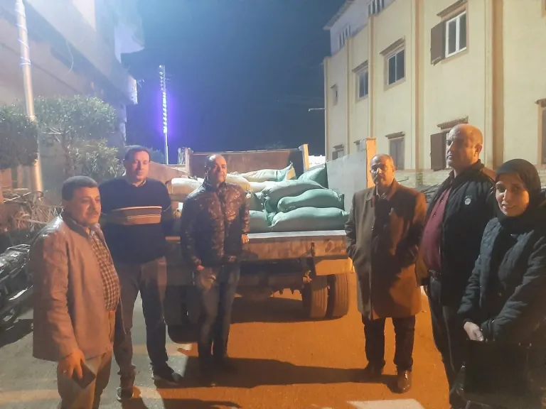 محافظ كفرالشيخ يعلن ضبط 39 شيكارة دقيق مدعم قبل بيعها فى السوق السوداء بمطوبس