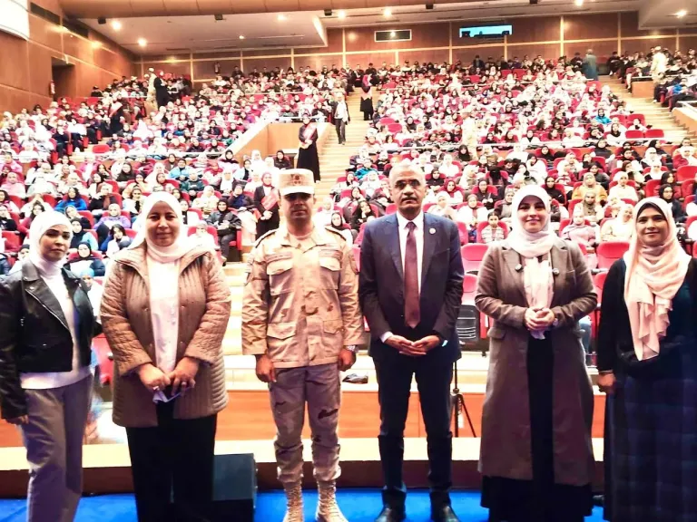 وعي متجدد لمواجهة الشائعات.. «جامعة العاصمة» تحصّن طلابها والأسرة في عصر التكنولوجيا