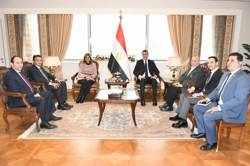 وزير الشباب والرياضة يبحث تعزيز التعاون مع الأكاديمية الوطنية للتدريب