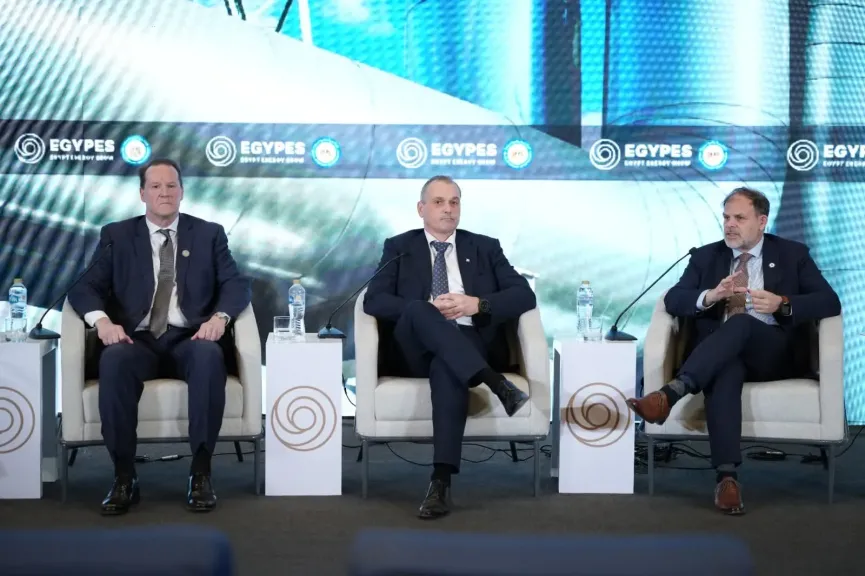 تحولات جيوسياسية تعيد رسم خريطة تجارة الطاقة عالميًا.. وخبراء يدعون لشراكات مرنة لضمان أمن الإمدادات