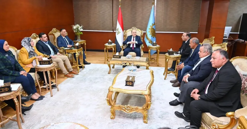 محافظ الغربية يلتقي ممثلي الجمعيات الأهلية لتوحيد الجهود وتحسين الخدمات للمواطنين