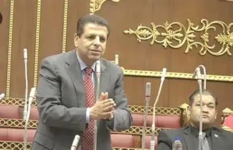 «عبء المواطن أولًا».. محمود سامي الإمام يطالب الحكومة بتحمل تكلفة الأزمات بدلًا من المواطنين