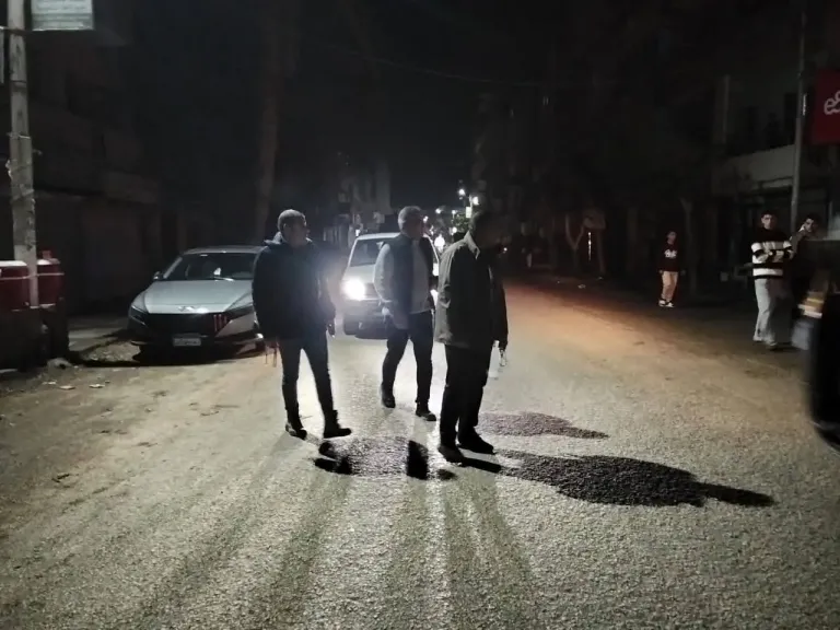 حملة مكبرة بمدينة إطسا بالفيوم لمتابعة الالتزام بمواعيد الغلق وترشيد استهلاك الكهرباء