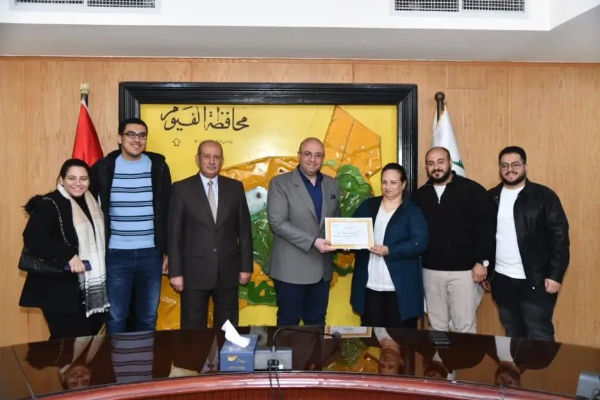 محافظ الفيوم يكرم الأمهات المثاليات على مستوى الديوان العام والوحدات المحلية