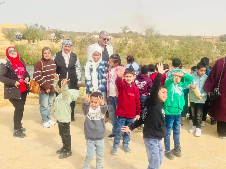 سياحة الفيوم تحتفل بيوم اليتيم بتنظيم رحلة للمعالم السياحية والأثرية لأطفال دور الأيتام