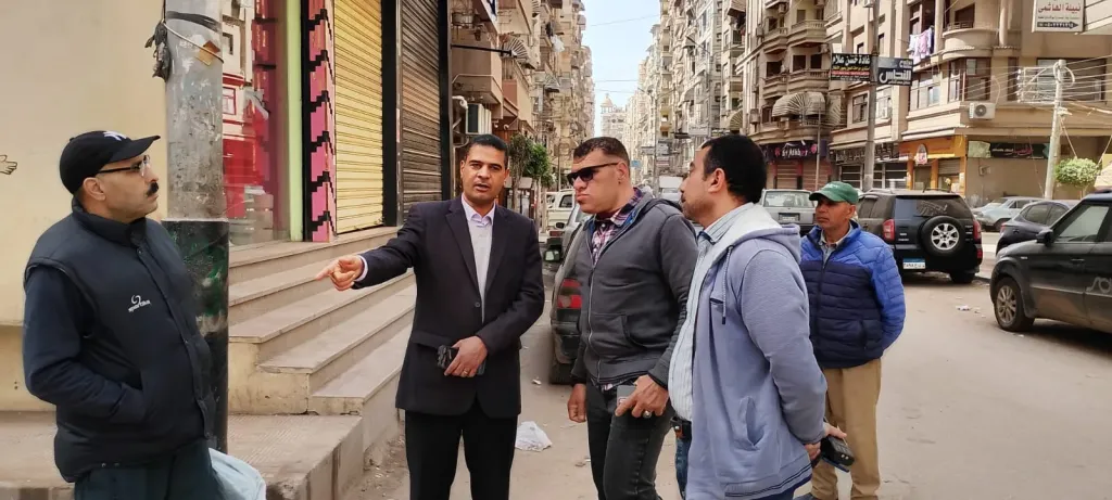 ”مغربي ”: رفع تجمعات القمامة والمخلفات الصلبة وشن حملة نظافة بشارع الأديب فورًا