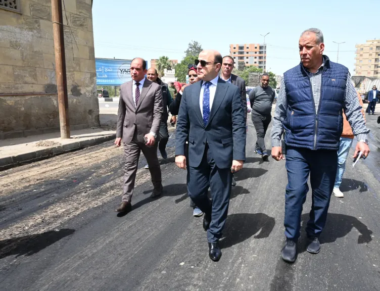 محافظ الغربية يتابع الانتهاء من رصف محور طريق المعامل ويؤكد: ربط مباشر بالطريق السريع
