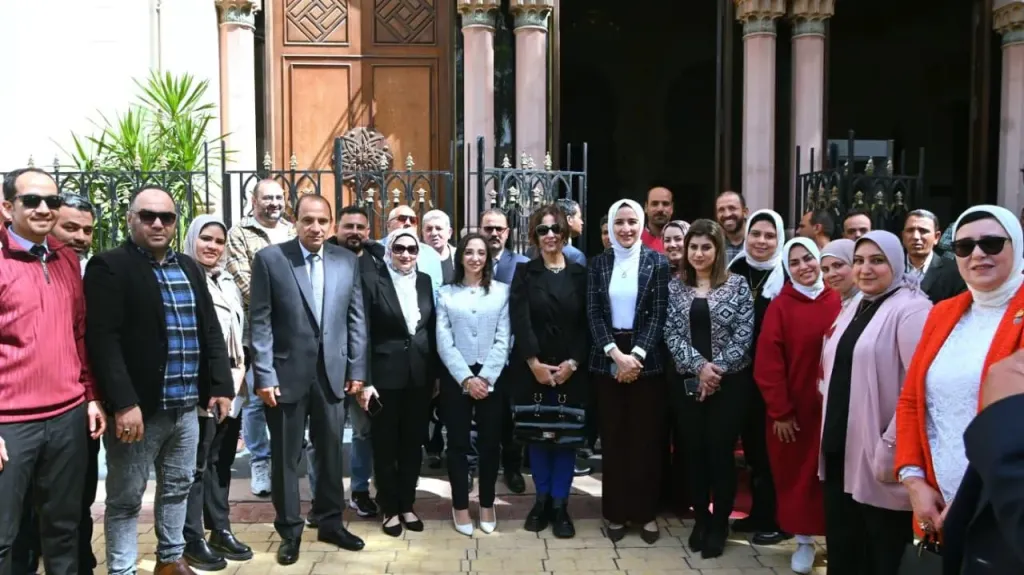 “دمنهور على موعد مع نهضة ثقافية”.. جولة لوزيرة الثقافة ومحافظ البحيرة ترسم ملامح حراك فني شامل وقاعة باليه جديدة