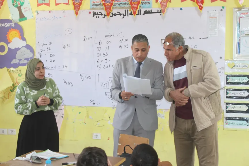 خلال جولة مفاجئة.. «عطية» يستبعد مدير مدرسة بأطفيح لتقصيره في أداء مهامه