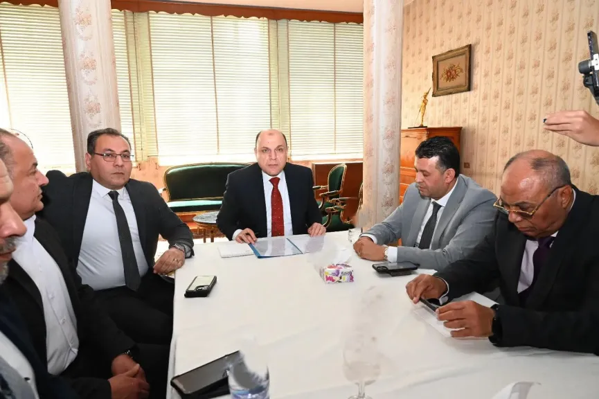 محافظ الغربية يشارك في اجتماع مجلس إدارة غرفة الصناعات النسيجية