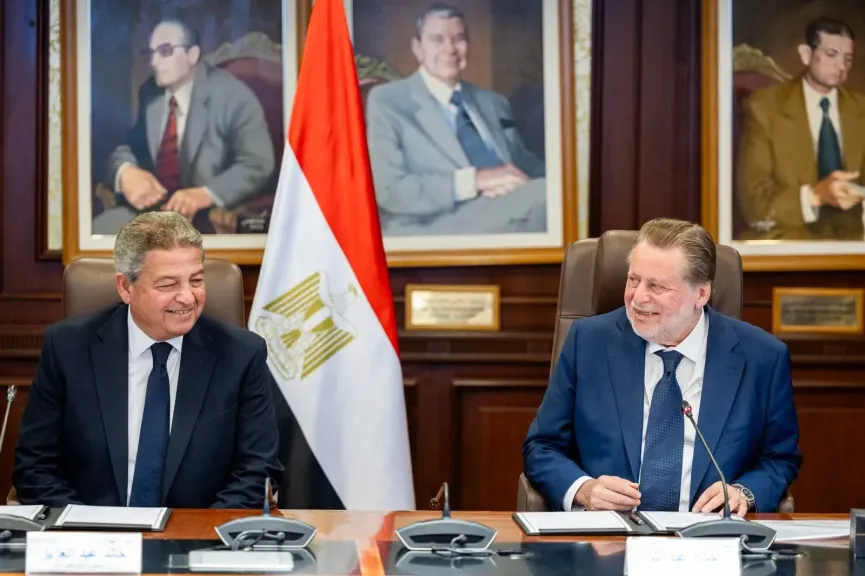 محافظ البنك المركزي المصري ورئيس ”الأعلى للإعلام” يوقعان بروتوكول تعاون لتعزيز تنظيم المحتوى الرقمي المصرفي