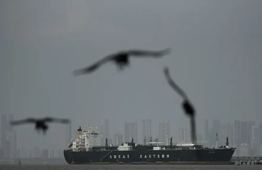 سفير إيران لدى موسكو يكشف شرطا أساسيا للتسوية ومضيق هرمز