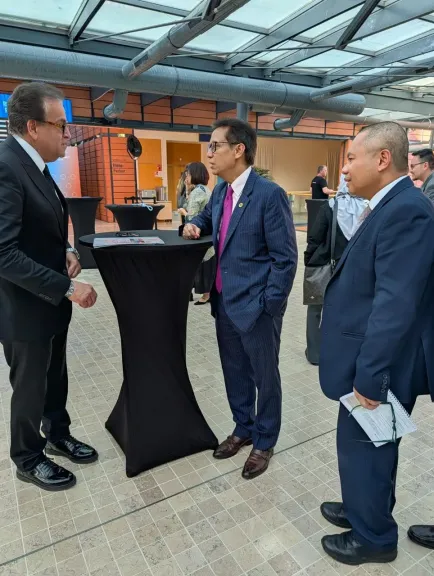 وزير الصحة يبحث مع نظيره الإندونيسي تعزيز الترصد الوبائي والإنذار المبكر