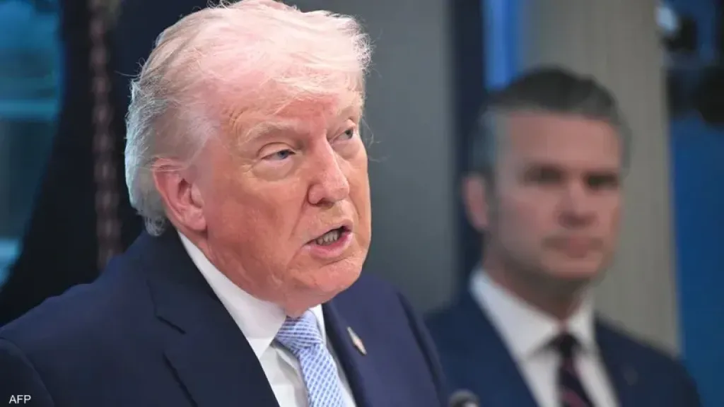 ترامب يهدد بفرض رسوم جمركية 50% على أي دولة تزود إيران بالأسلحة