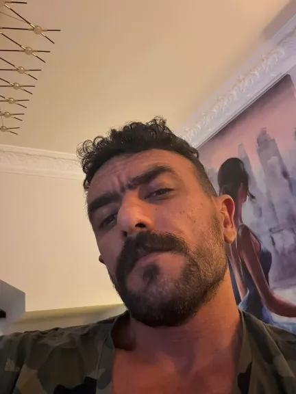 شعبى ولا صعيدي.. احمد العوضي يضع جمهوره في دائرة الأختيار بسؤال عن دراما 2027