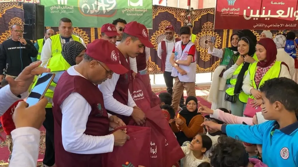 مؤسسة أبو العينين عضو التحالف الوطني تشارك في القافلة الثامنة لمبادرة ”إيد واحدة” ببورسعيد