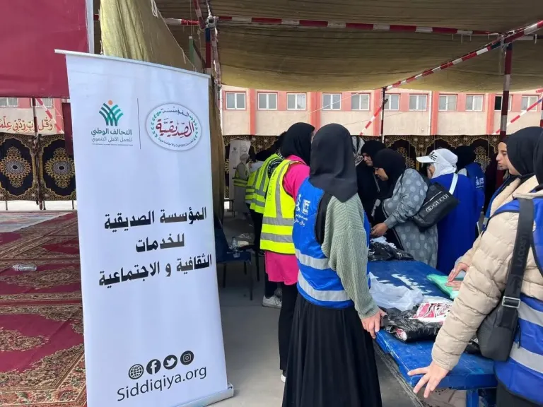 ملابس ببلاش وفرحة في القلوب.. الصديقية تدعم أهالي بورسعيد بمعرض مجاني ضمن قافلة إيد واحدة