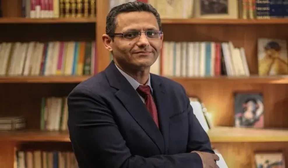 نقيب الصحفيين يهنئ المصريين والكنائس المصرية والزملاء المسيحيين بمناسبة عيد القيامة المجيد وشم النسيم