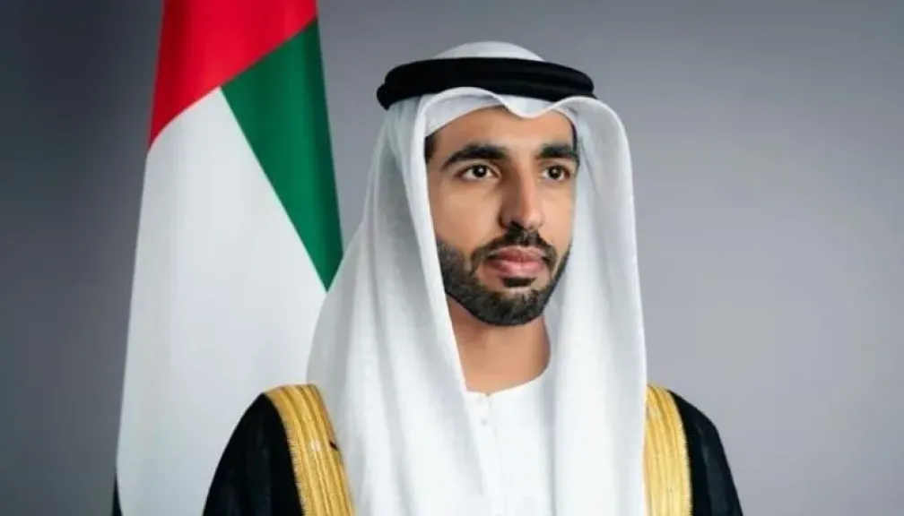 الإمارات تحذر بشدة من “ابتزاز الممرات البحرية” ودعوة لإعادة ضبط أمن هرمز