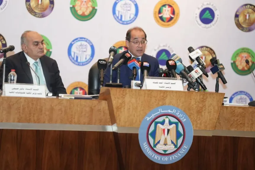 وزير المالية: ماتقلقوش . نستهدف خفض الدين إلى 78% وتقليل الدين الخارجي 2 مليار دولار سنويًا