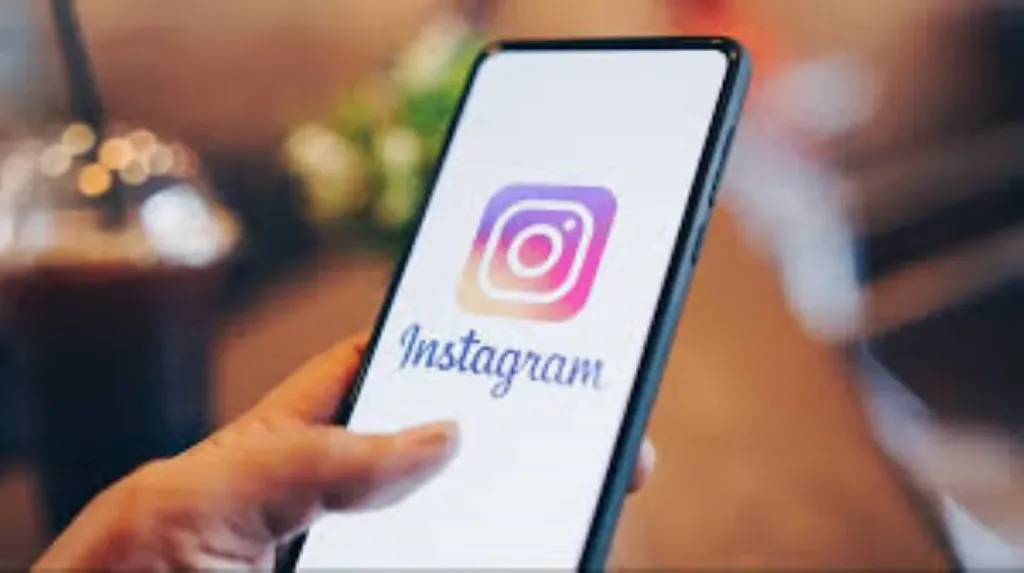 «إنستجرام» يطرح ميزة جديدة لتعديل التعليقات بعد النشر بشروط