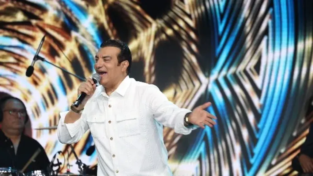 إيهاب توفيق