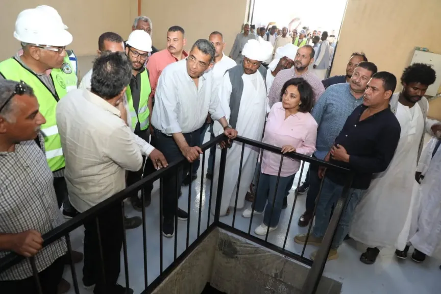 البرقي يفتتح المرحلة الثانية من محطة تحلية حلايب بطاقة  ٤٥٠٠ متر مكعب يوميًا