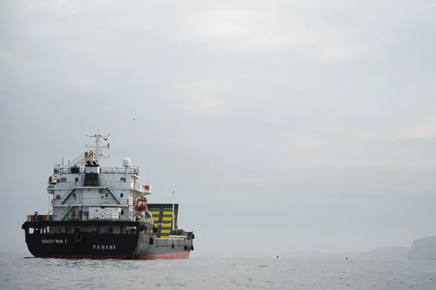 حصار إيران واختبار الصمود.. معركة الإرادة بين واشنطن وطهران في مضيق هرمز